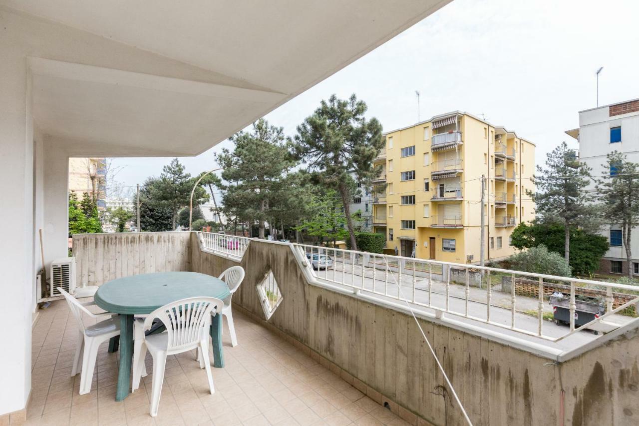 לידו דליי אסטנסי Sirena Apartments מראה חיצוני תמונה